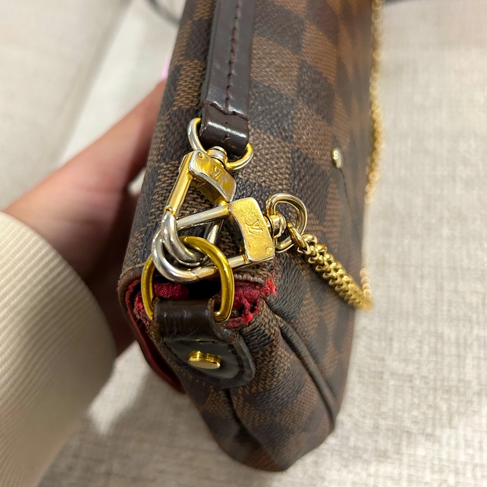 Louis Vuitton Brown Checkered Bag - Picture 13 of 15